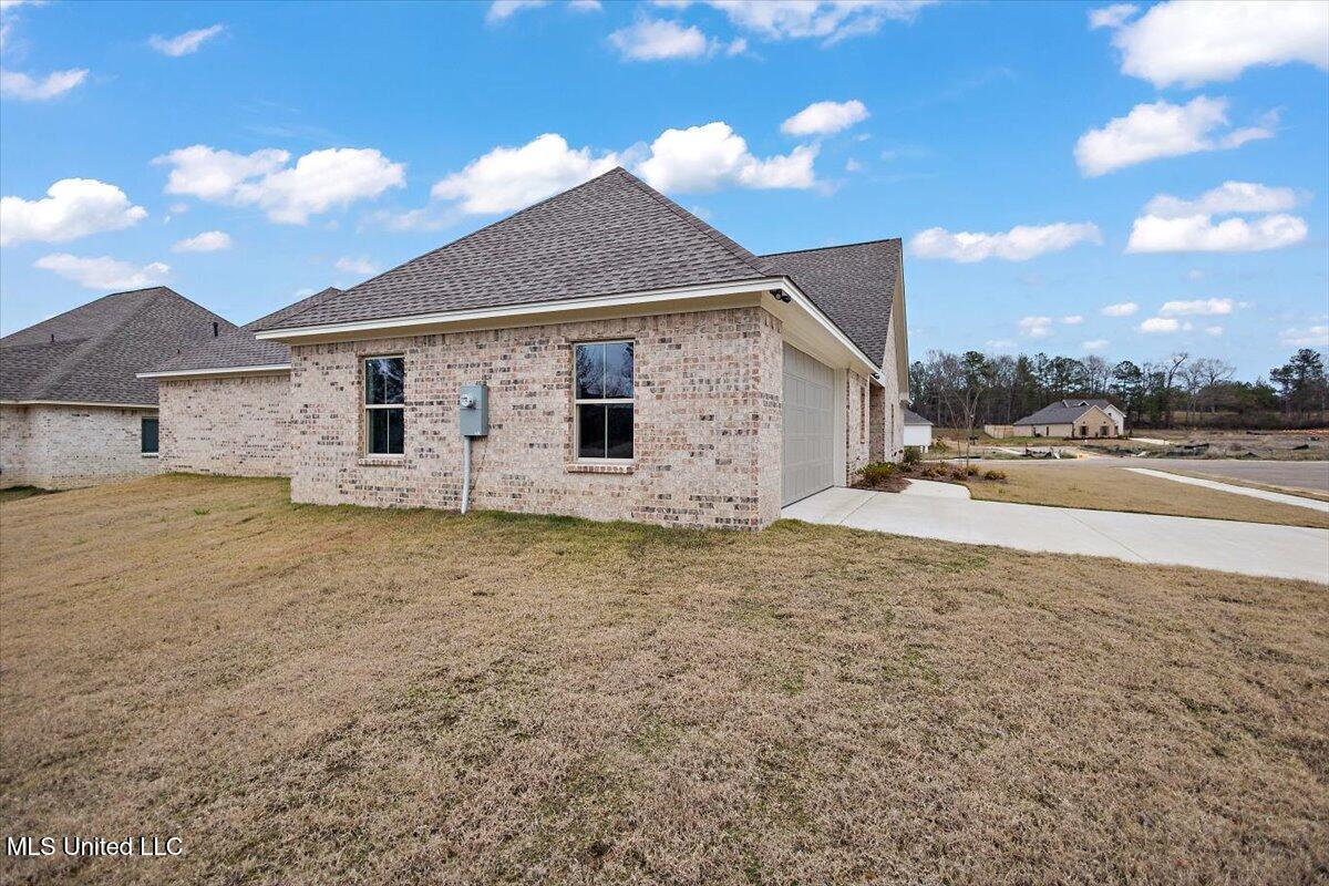 215 Bronson Bend Property Photo 37