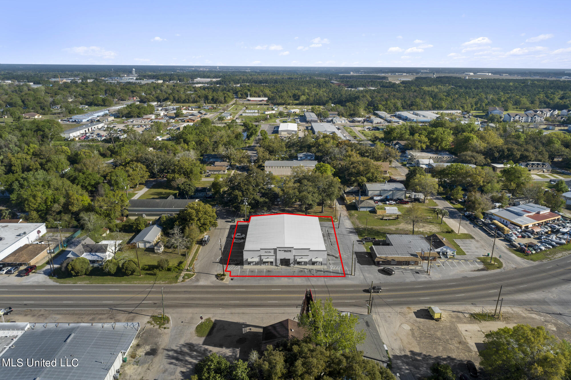 1720 Pass Road Property Photo 3