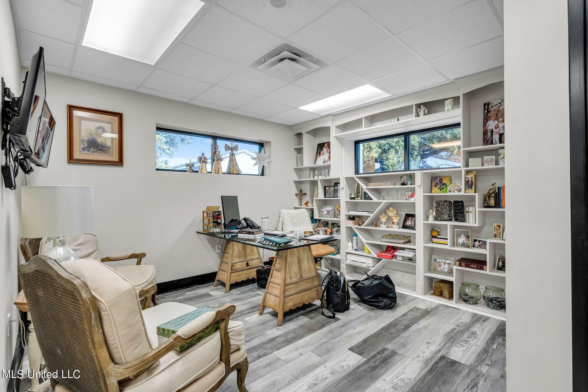 1720 Pass Road Property Photo 35