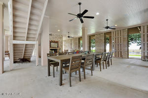 794 W Beach Boulevard Property Photo 14