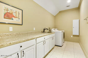 794 W Beach Boulevard Property Photo 16