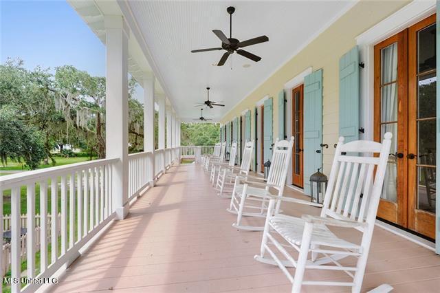 794 W Beach Boulevard Property Photo 25