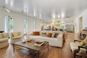 794 W Beach Boulevard Property Photo 26