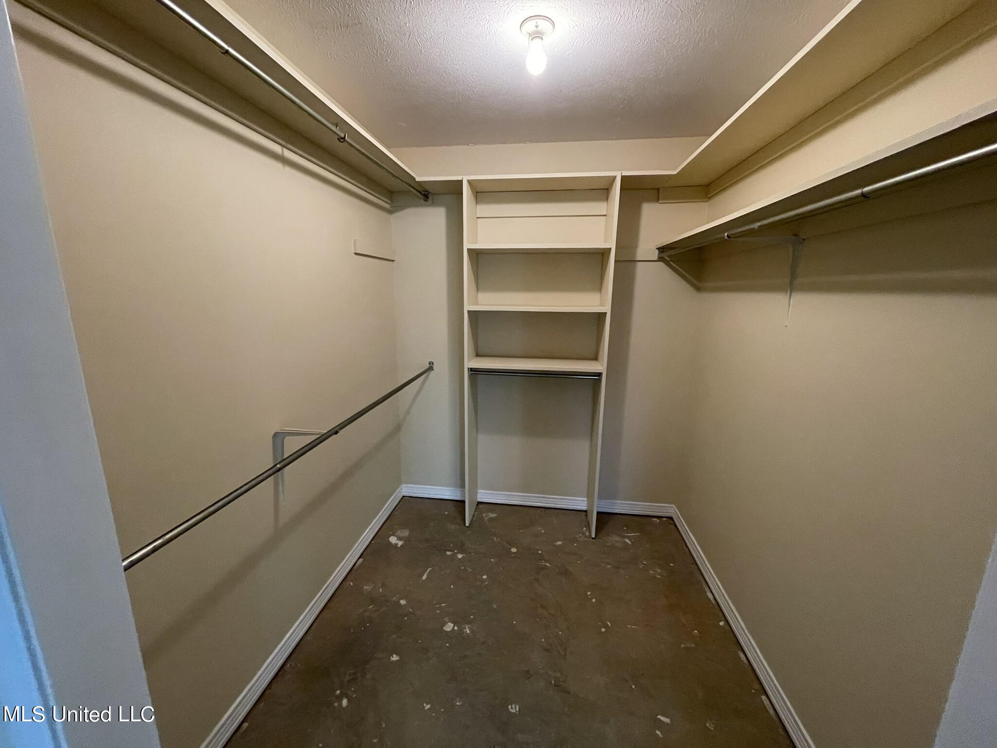 384 Ponta Hills Road Property Photo 15