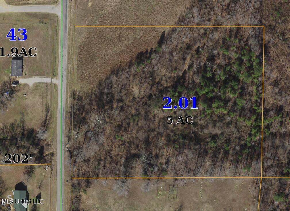 108 Shinault Road Property Photo 3