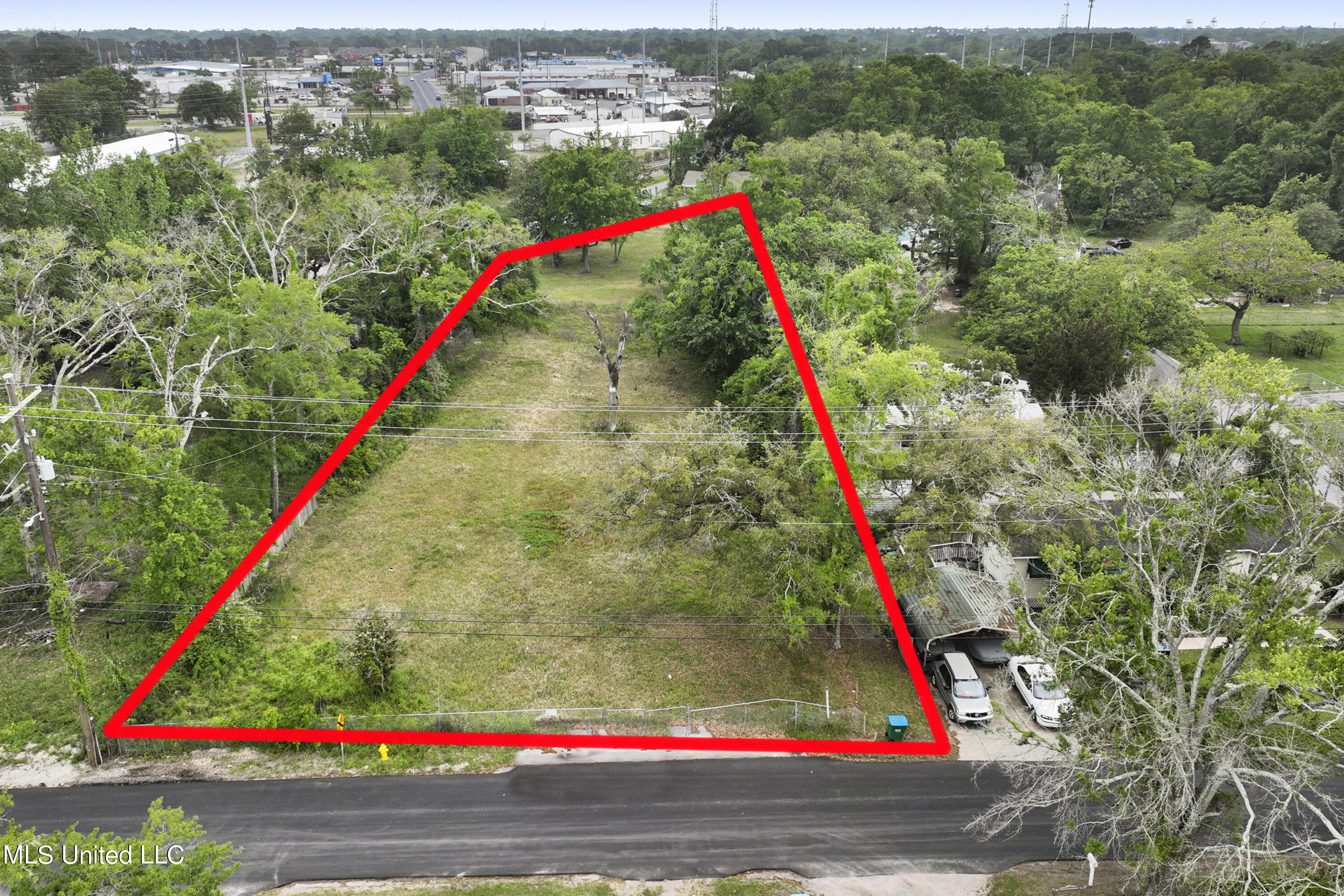 2306 Catalpa Avenue Property Photo 1