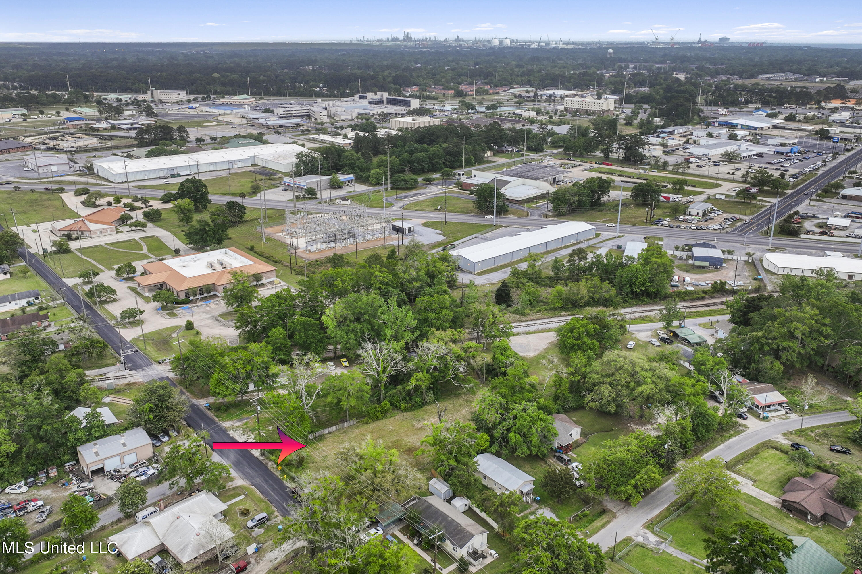 2306 Catalpa Avenue Property Photo 9