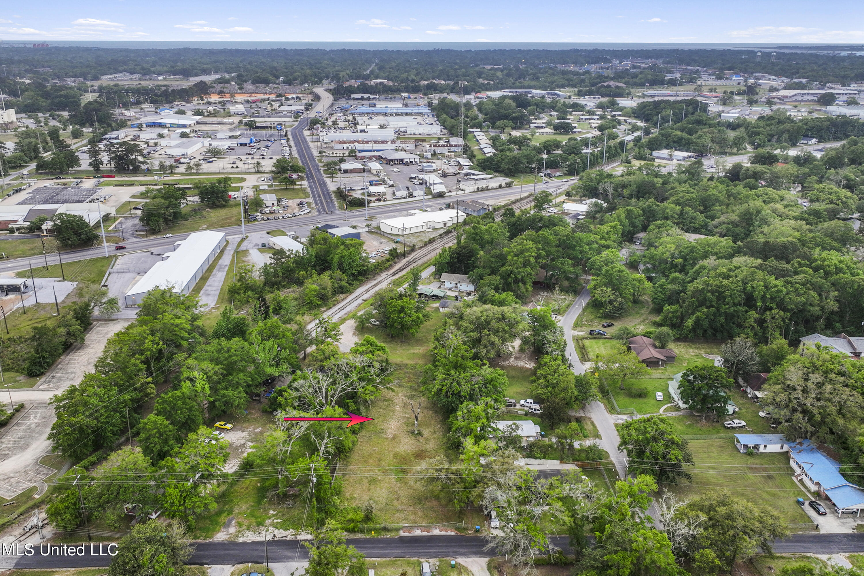 2306 Catalpa Avenue Property Photo 10