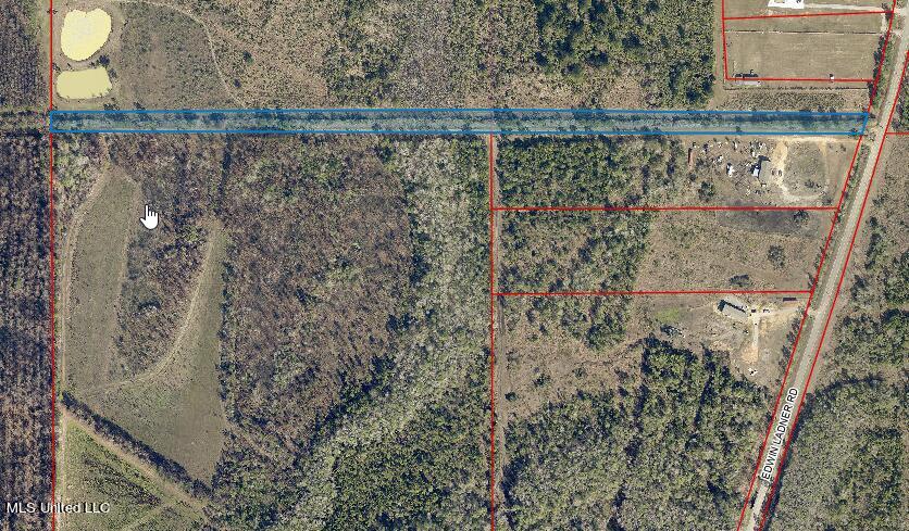 Deerwood Road Property Photo 2