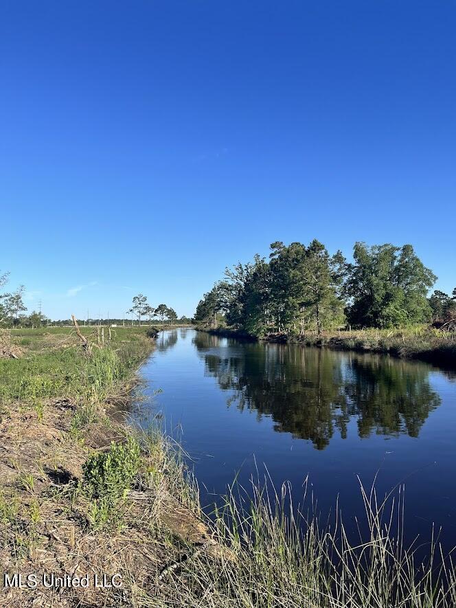 Lot 97 Bahama Drive Property Photo 2