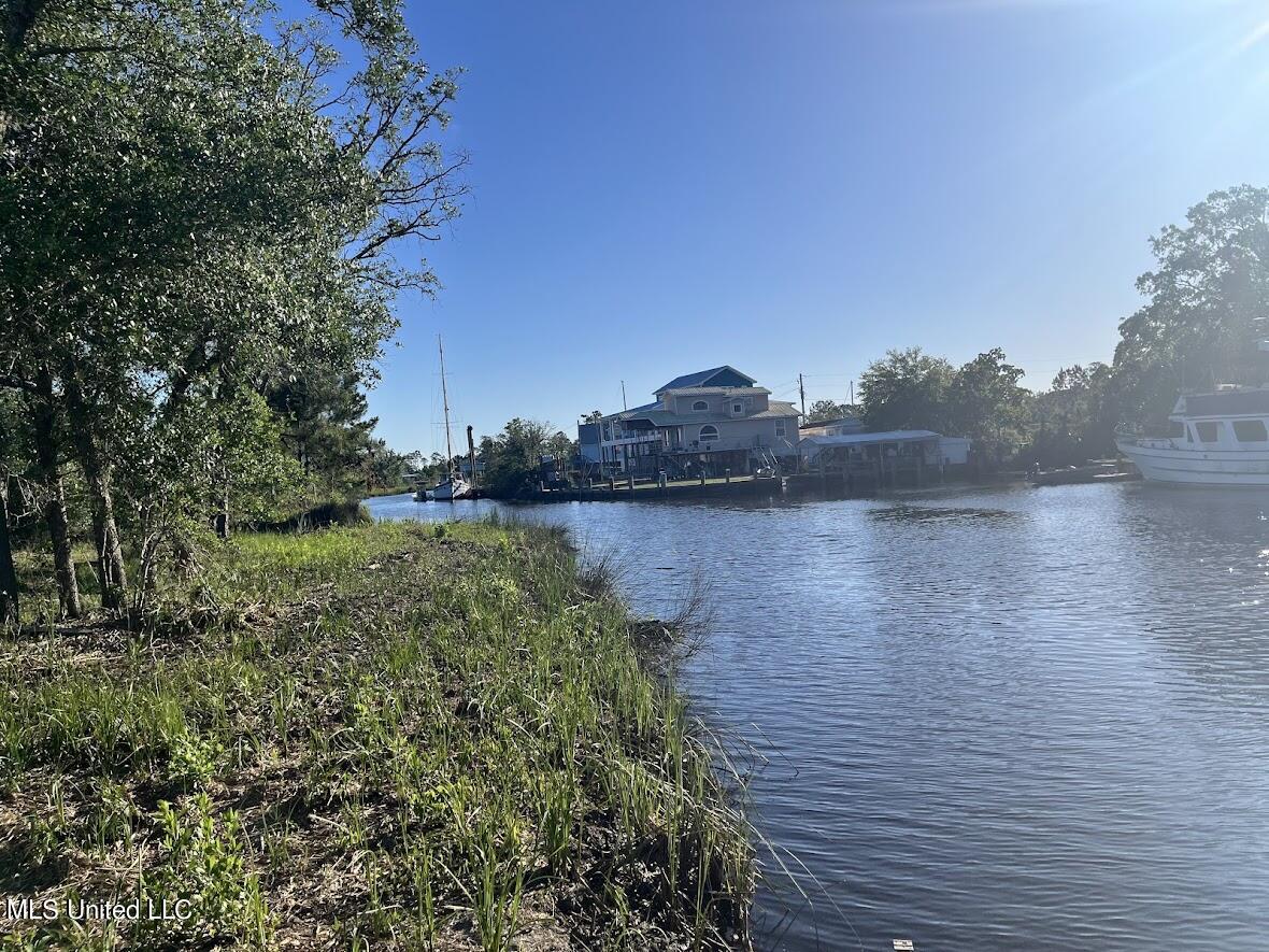 Lot 82 Bahama Drive Property Photo 3