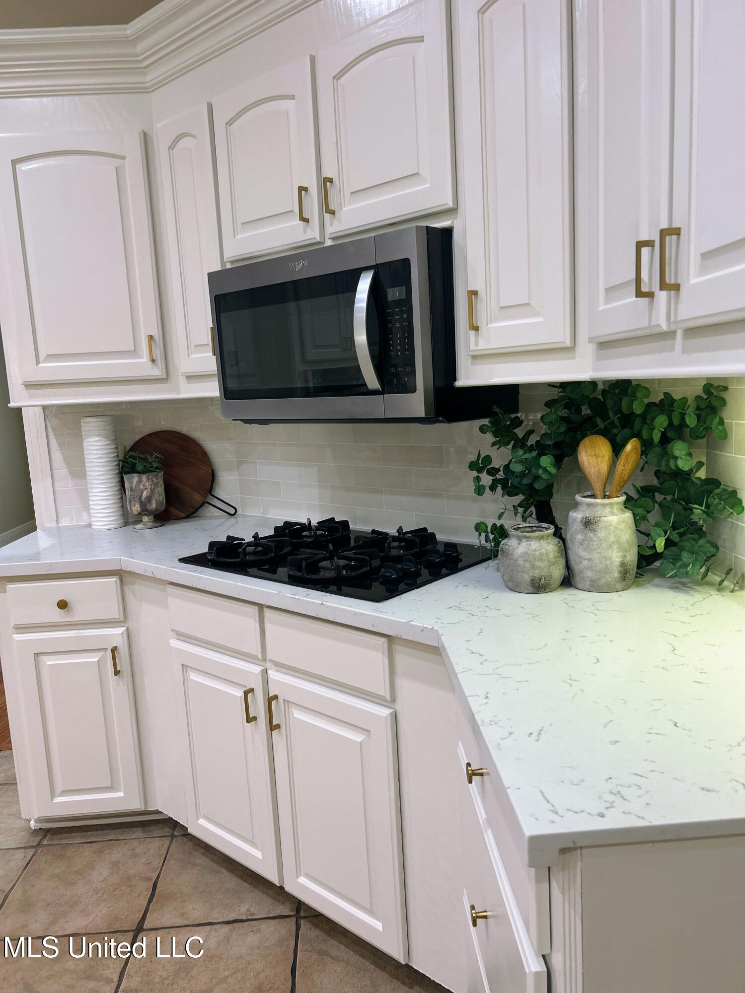 101 Ashton Place Property Photo 12