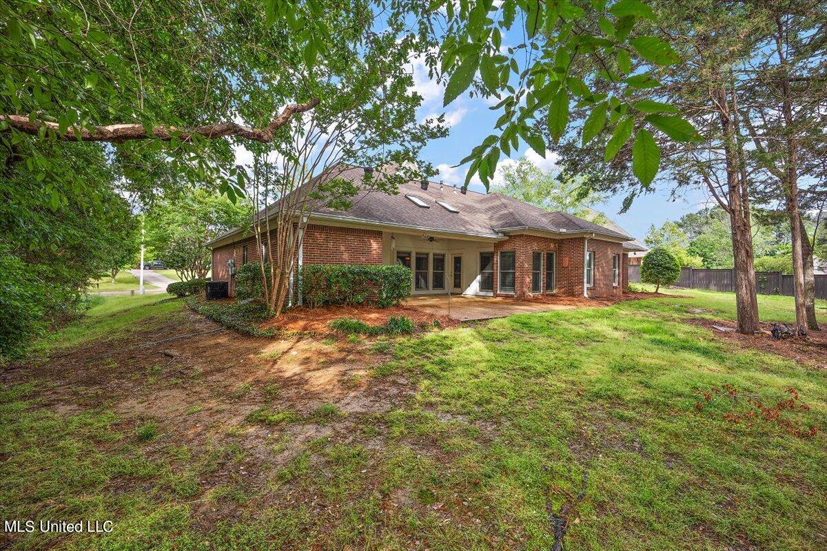 101 Ashton Place Property Photo 35