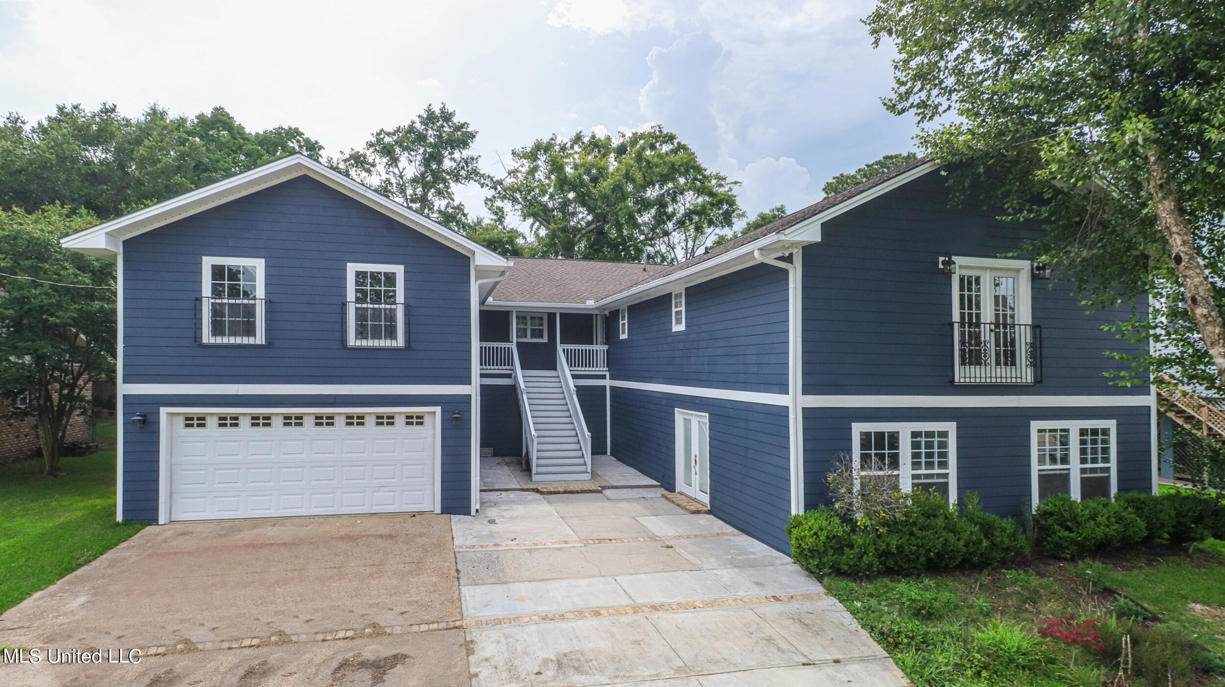 69 Bayou Circle Property Photo 1