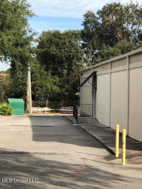 1224 Pass Road Property Photo 4