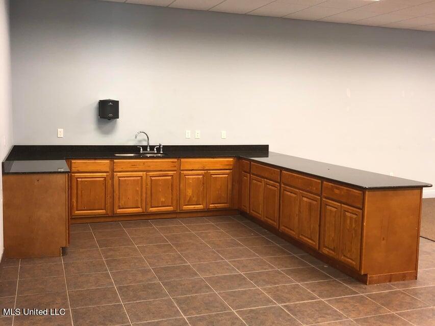 1224 Pass Road Property Photo 7