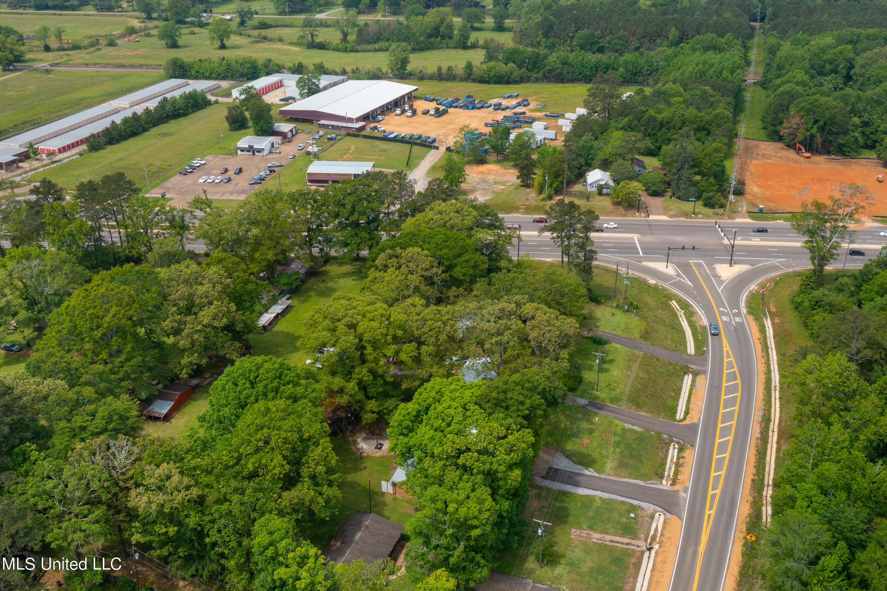 1114 Gunter Road Property Photo 4