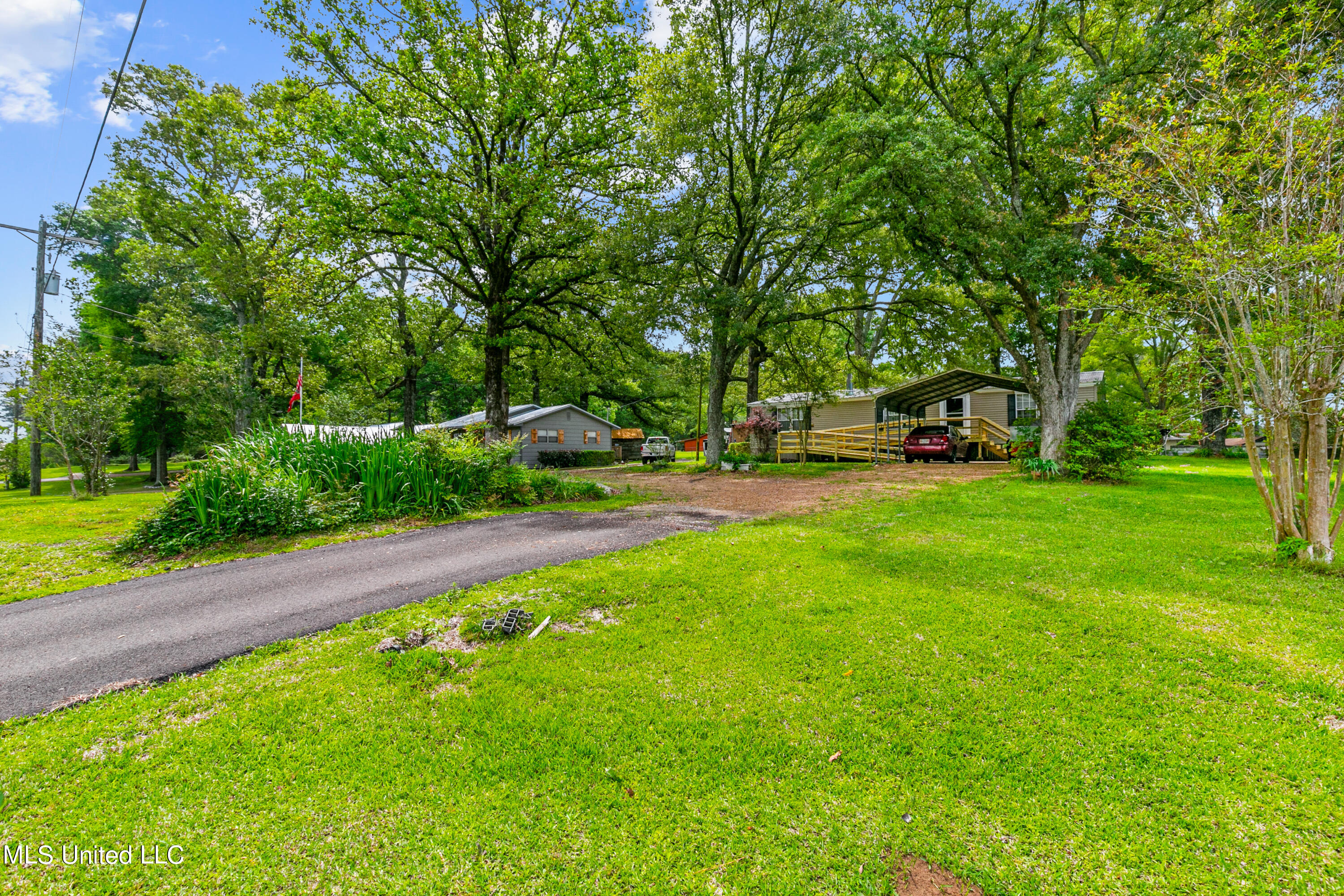 1114 Gunter Road Property Photo 7