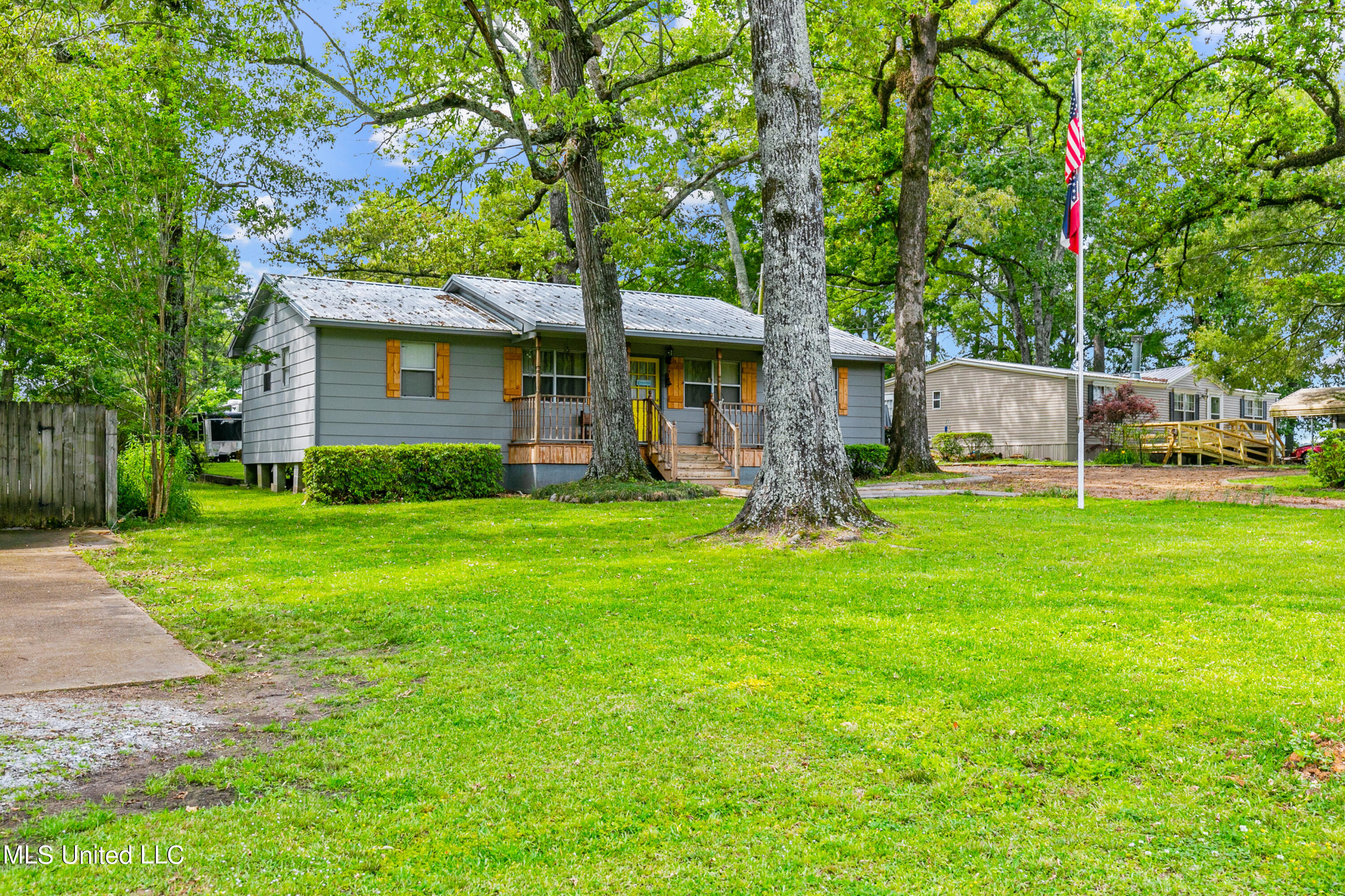 1114 Gunter Road Property Photo 8