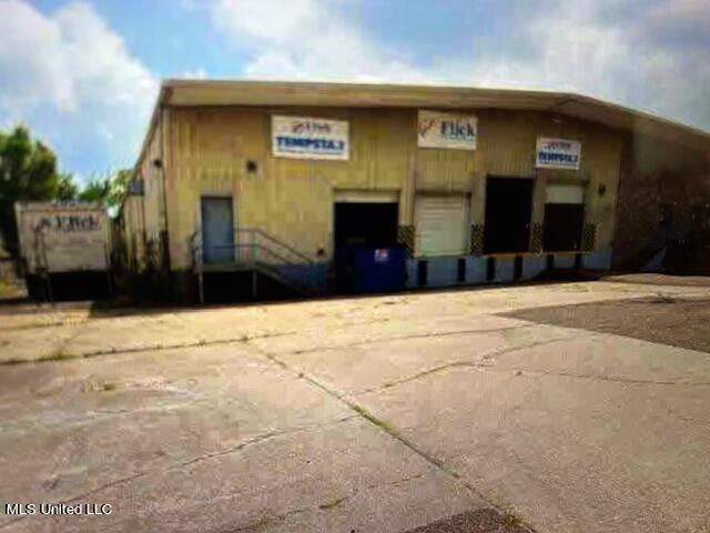 755 E Mcdowell Road Property Photo 1