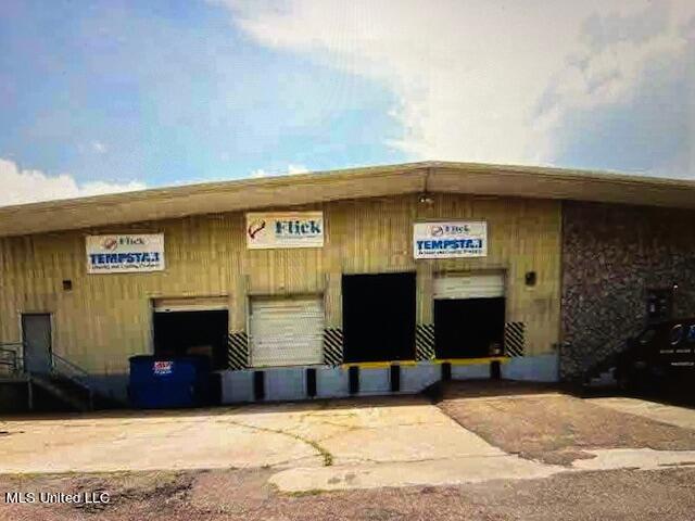 755 E Mcdowell Road Property Photo 2