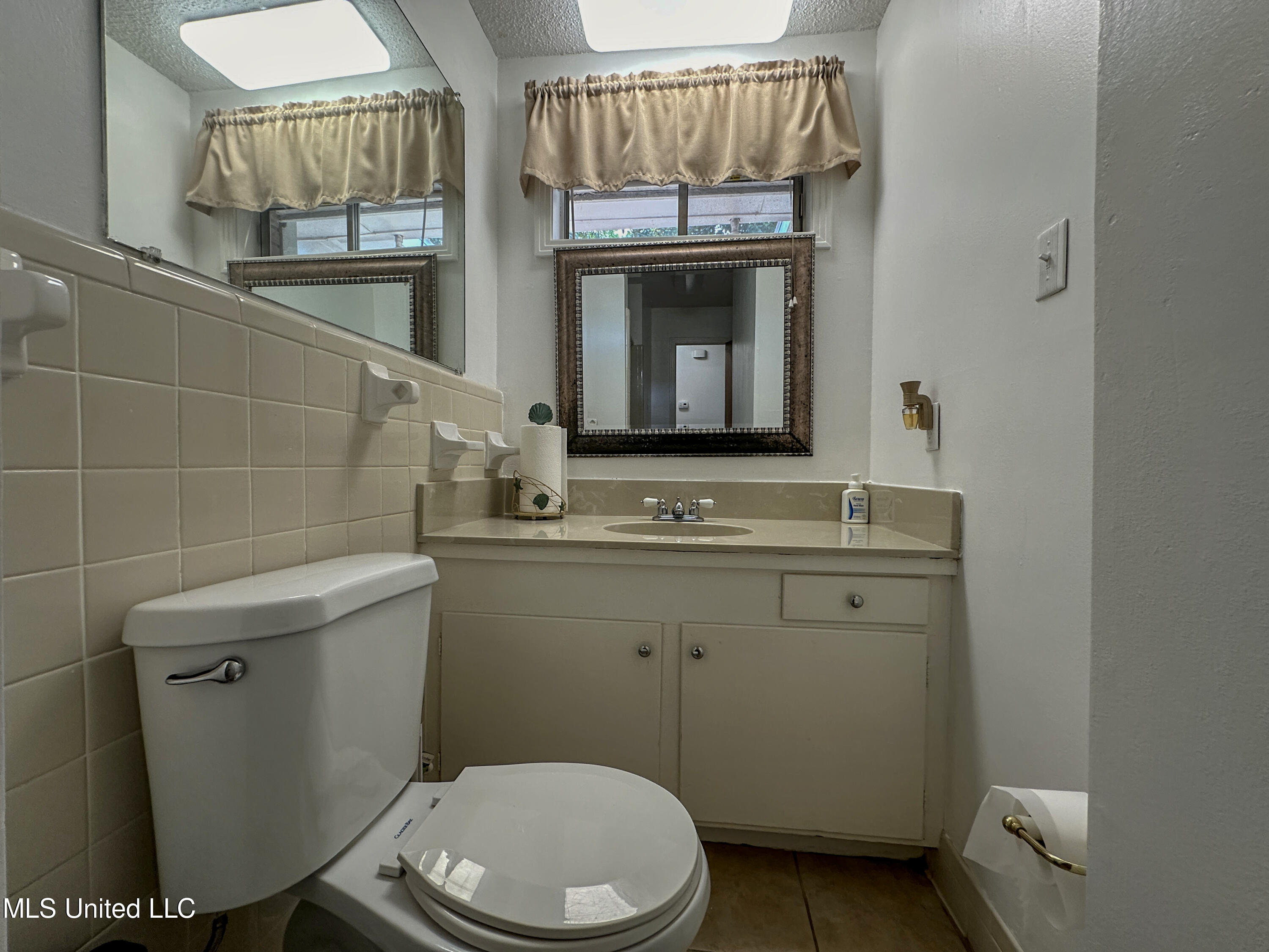 1206 Shady Glen Drive Property Photo 15