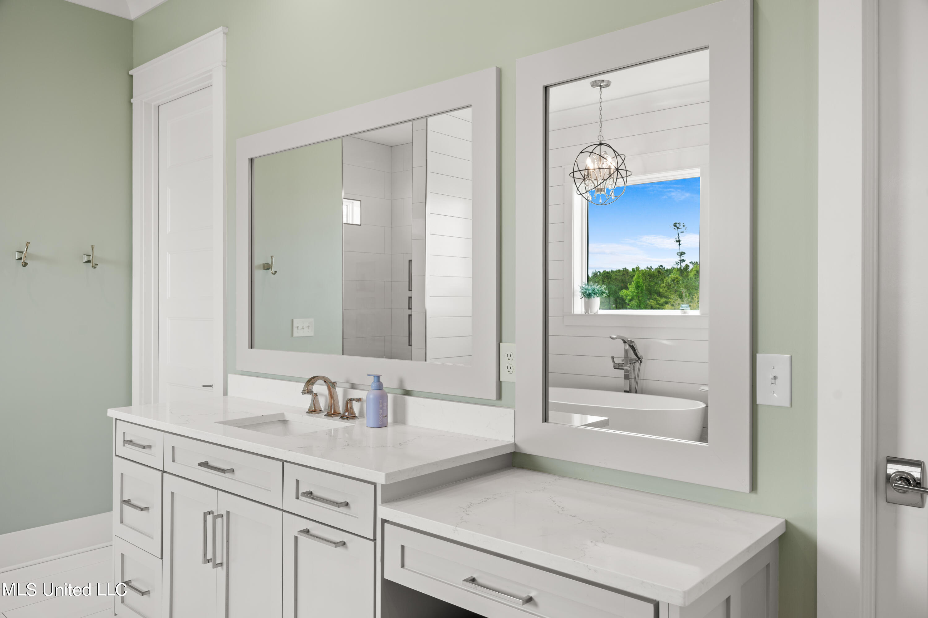 742 Destiny Plantation Boulevard Property Photo 16