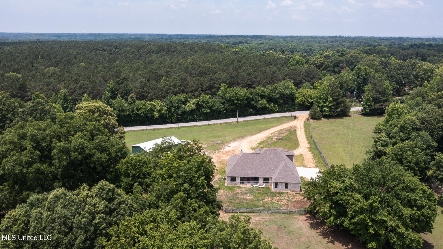1000 Hawkins Road Property Photo 4
