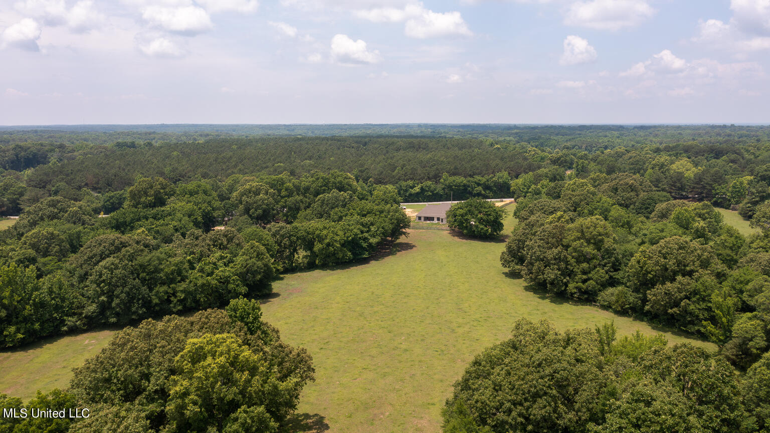1000 Hawkins Road Property Photo 6