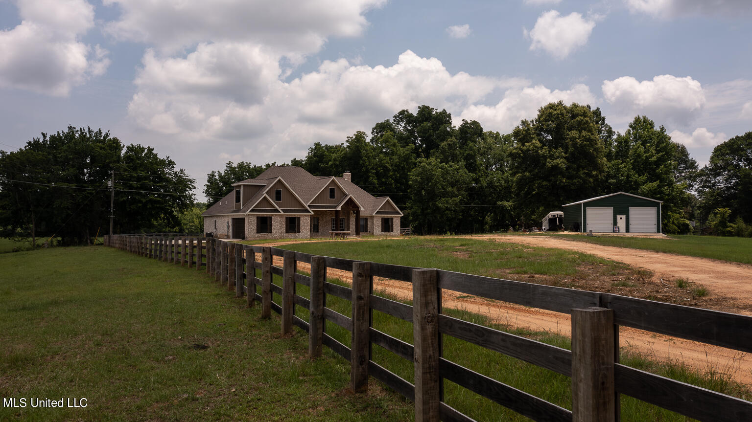 1000 Hawkins Road Property Photo 20