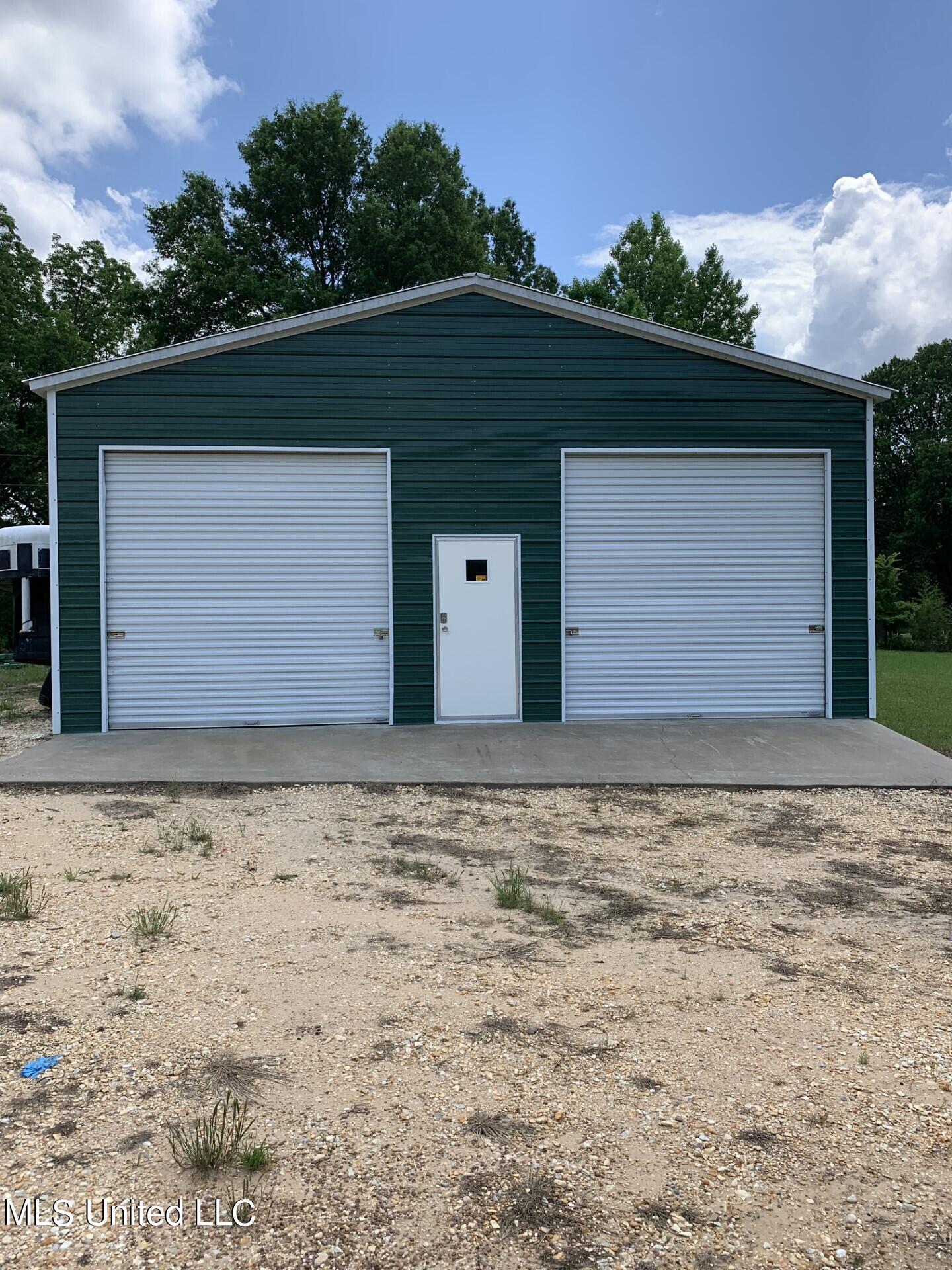 1000 Hawkins Road Property Photo 41
