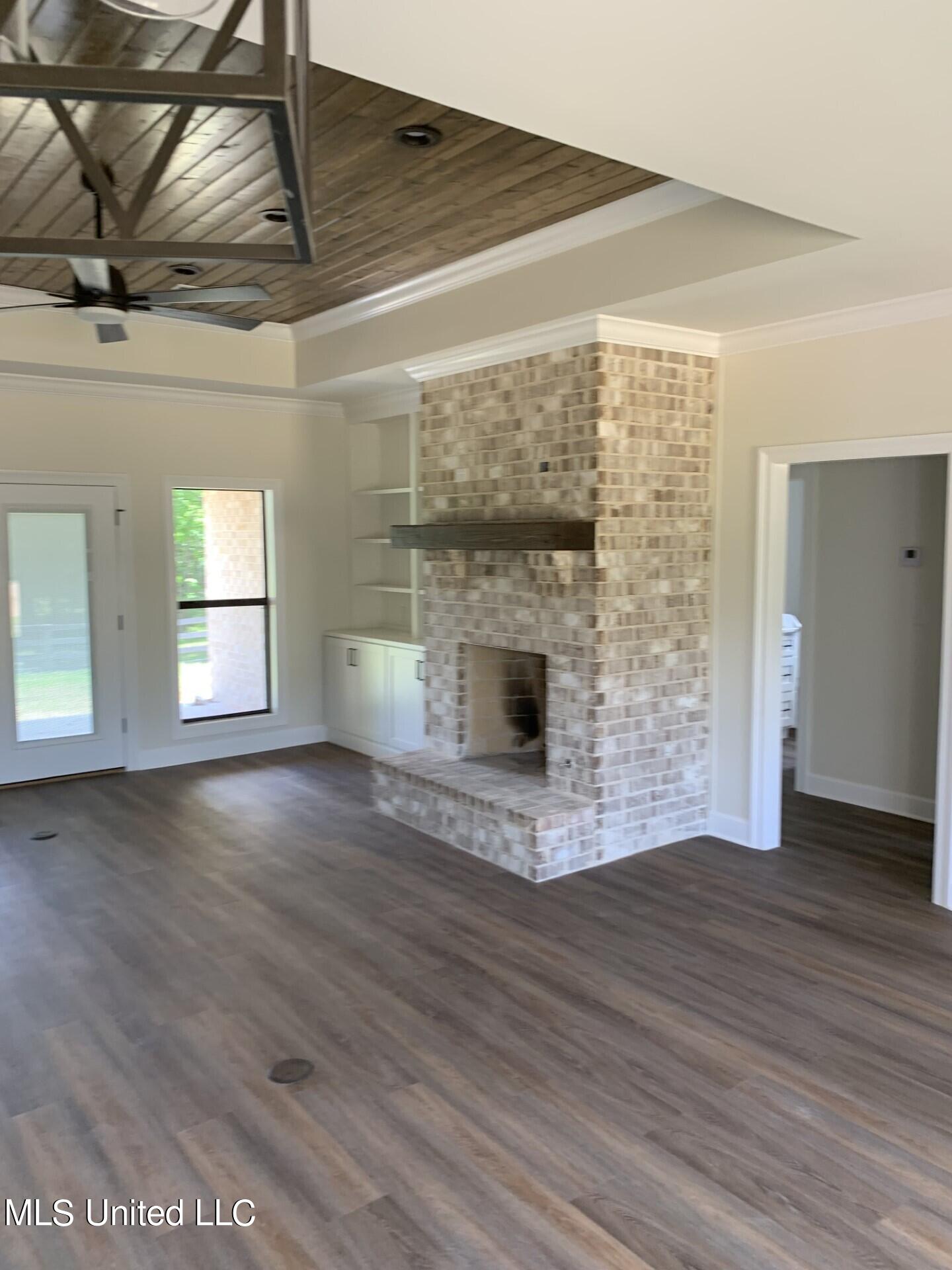 1000 Hawkins Road Property Photo 44