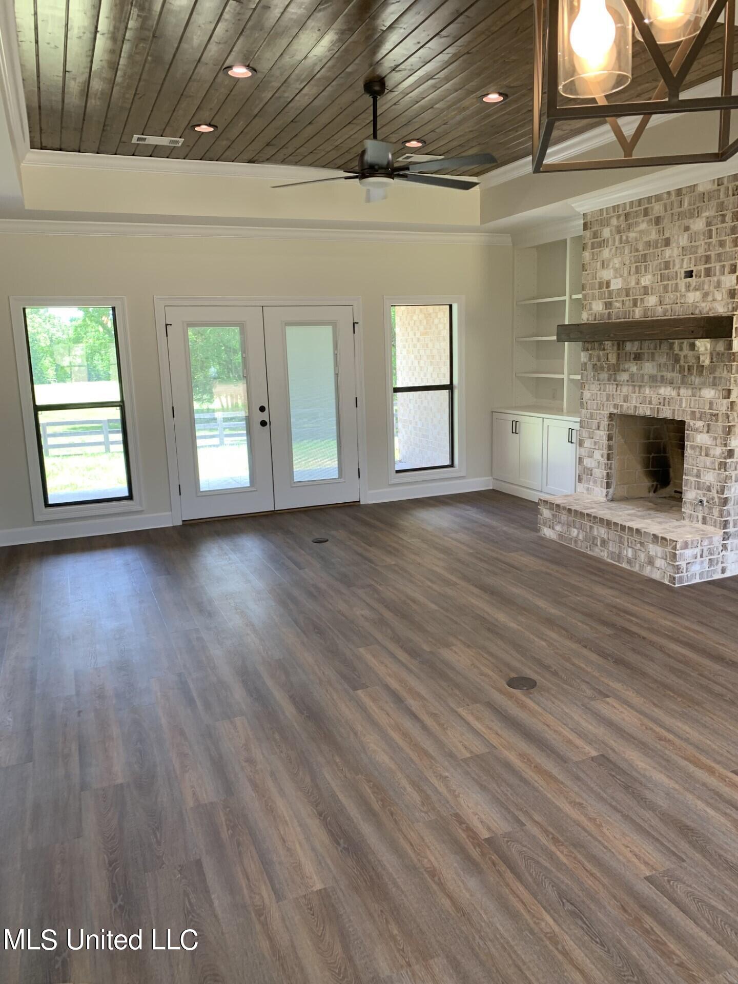 1000 Hawkins Road Property Photo 45