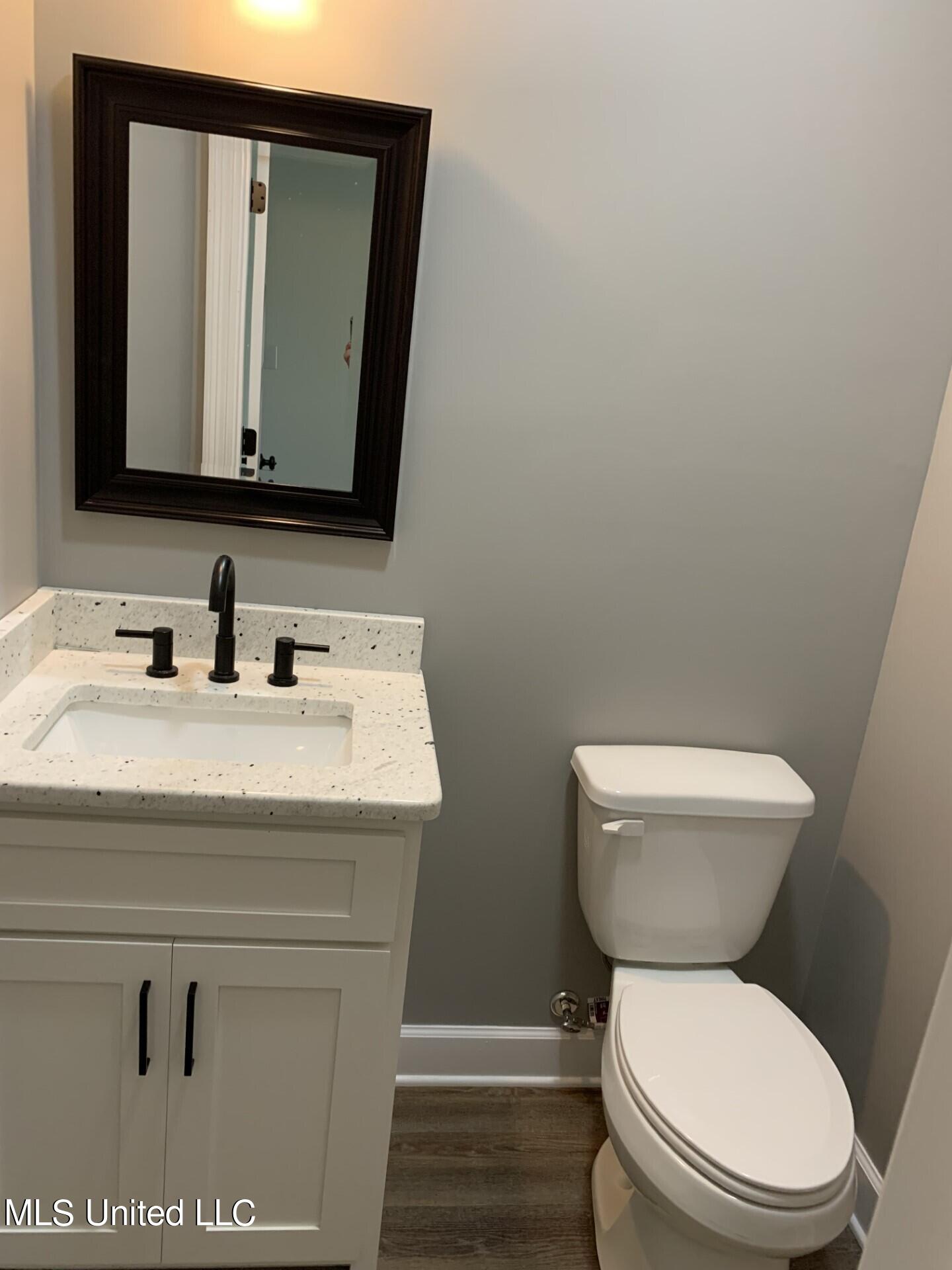 1000 Hawkins Road Property Photo 57