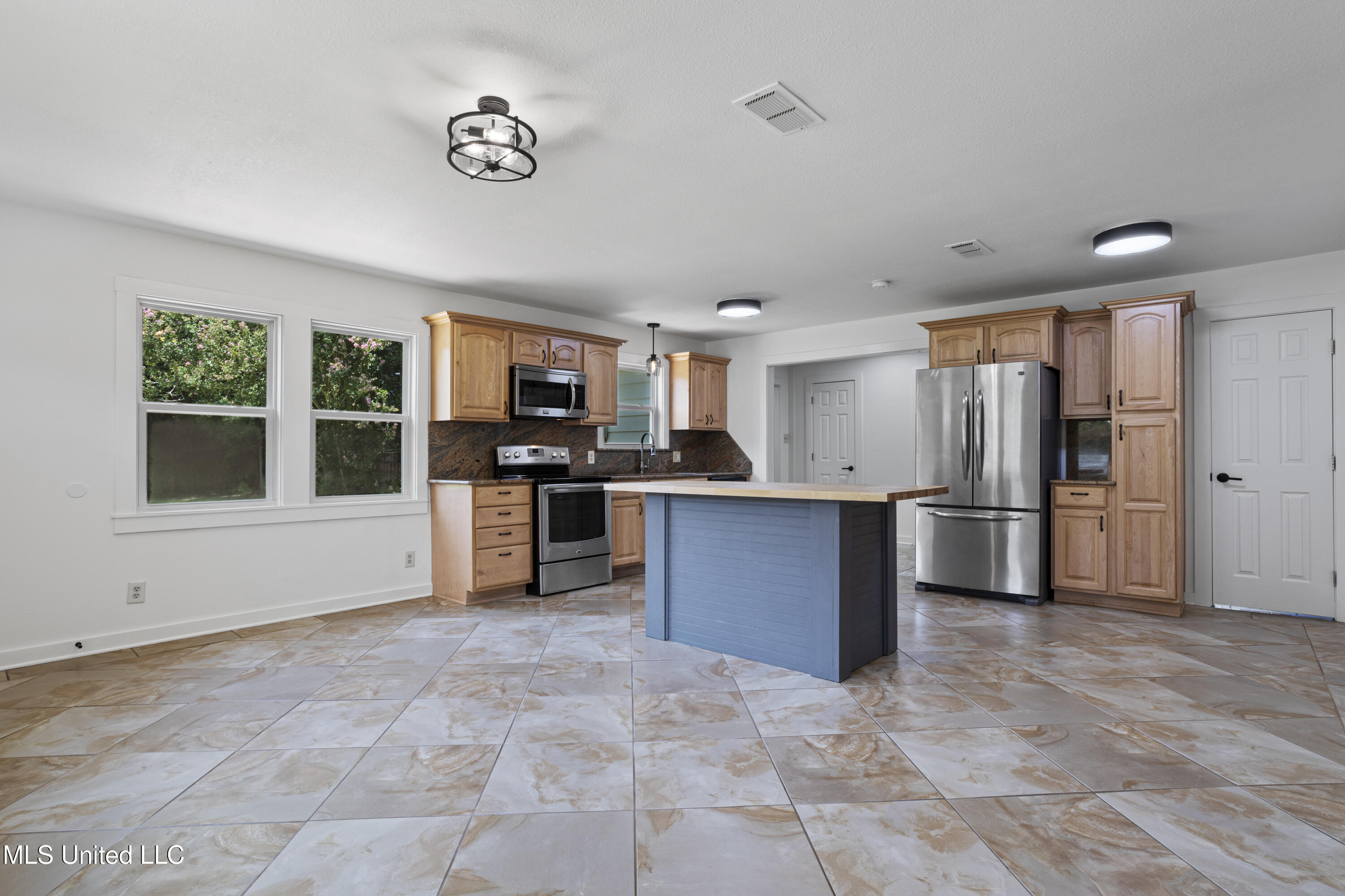 1632 2nd Street Property Photo 25