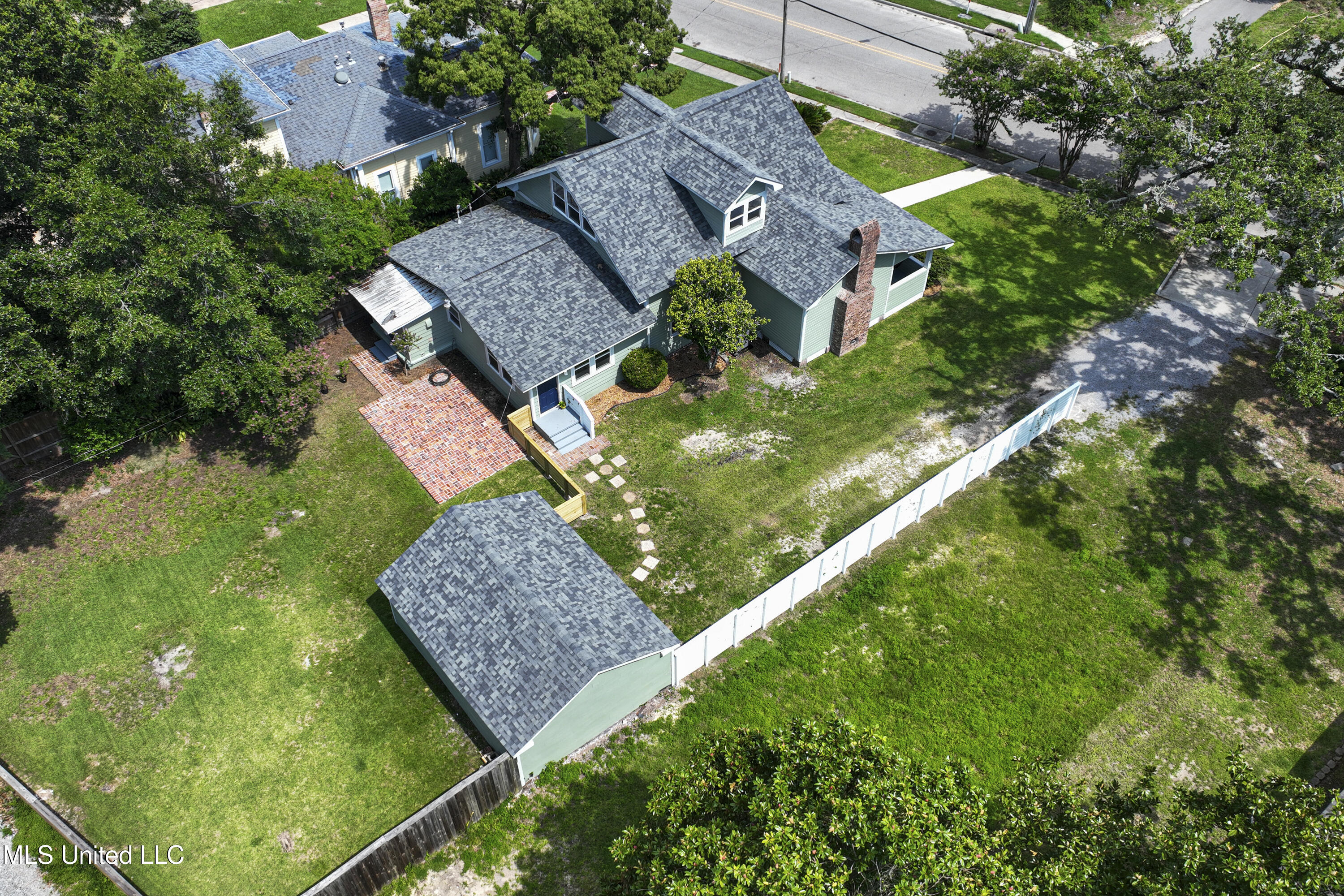 1632 2nd Street Property Photo 54