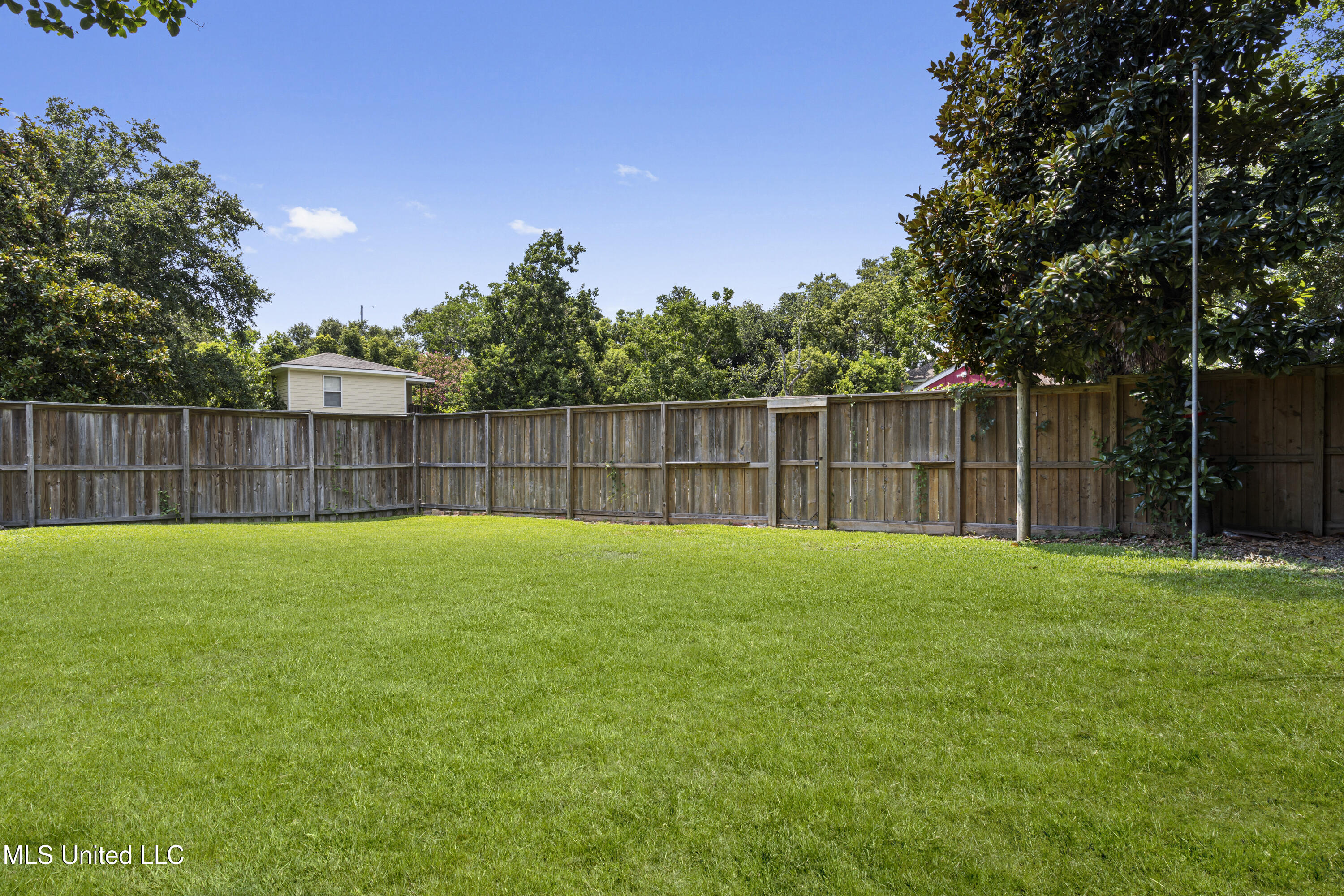 1632 2nd Street Property Photo 55
