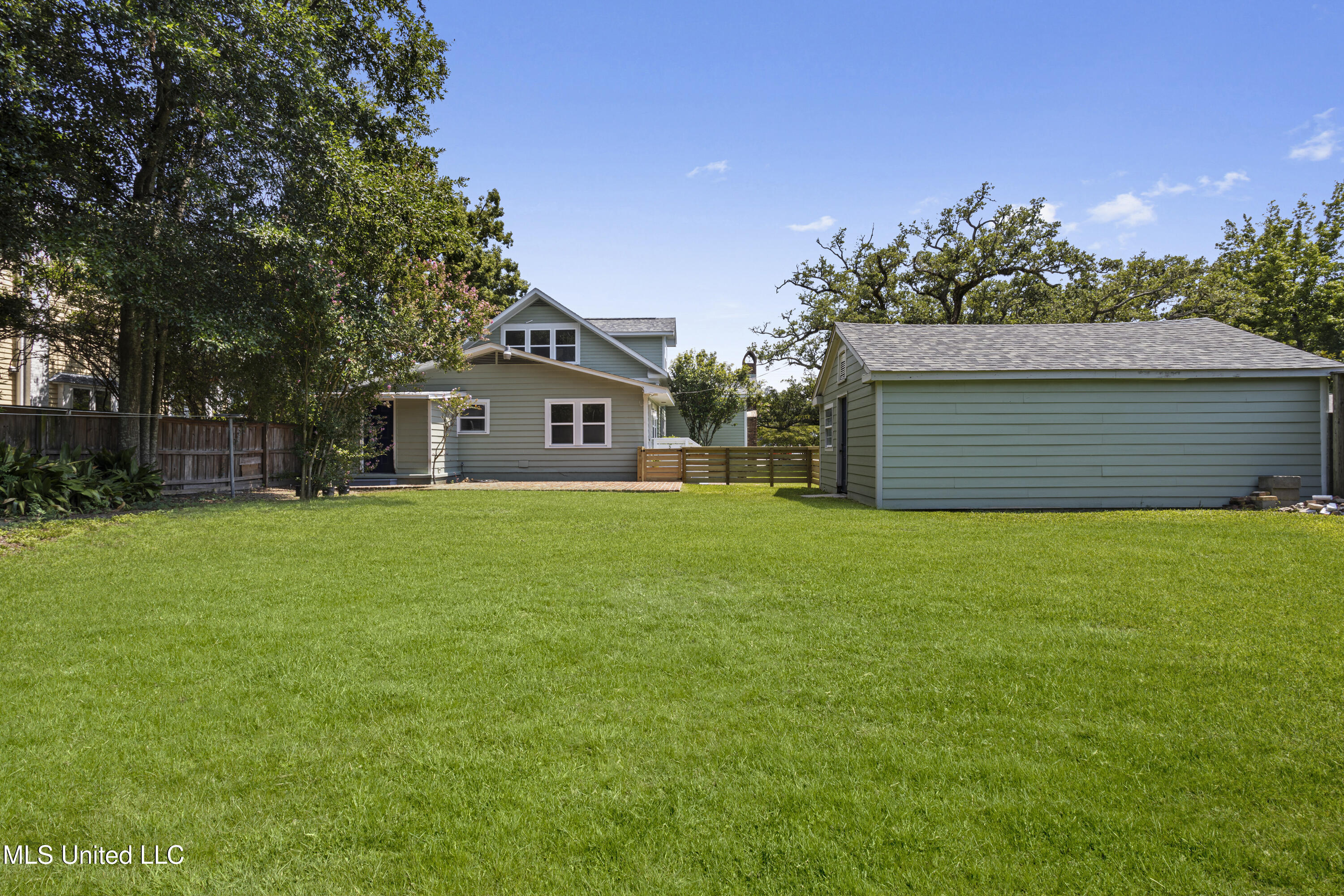 1632 2nd Street Property Photo 56