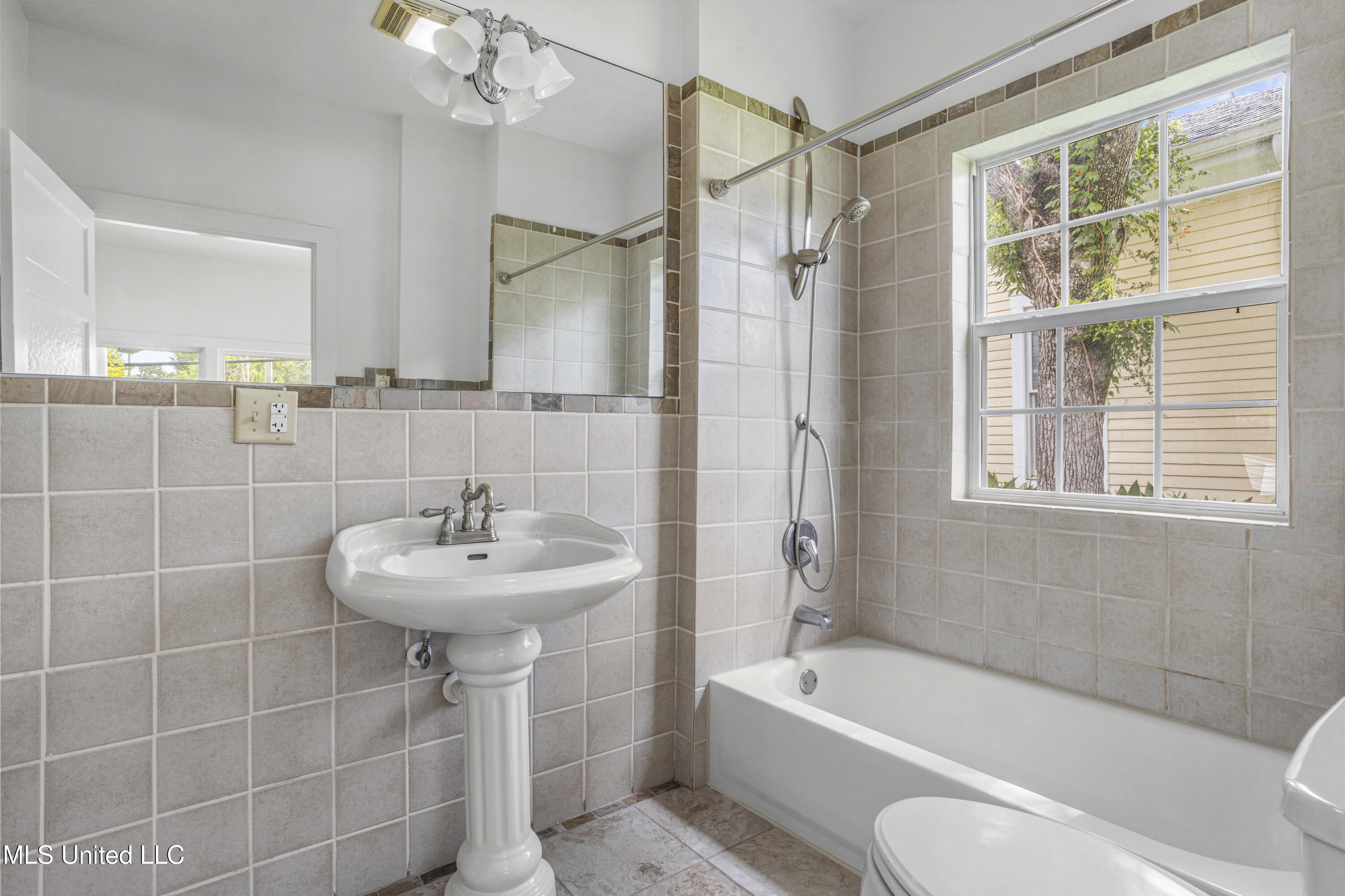 1632 2nd Street Property Photo 74