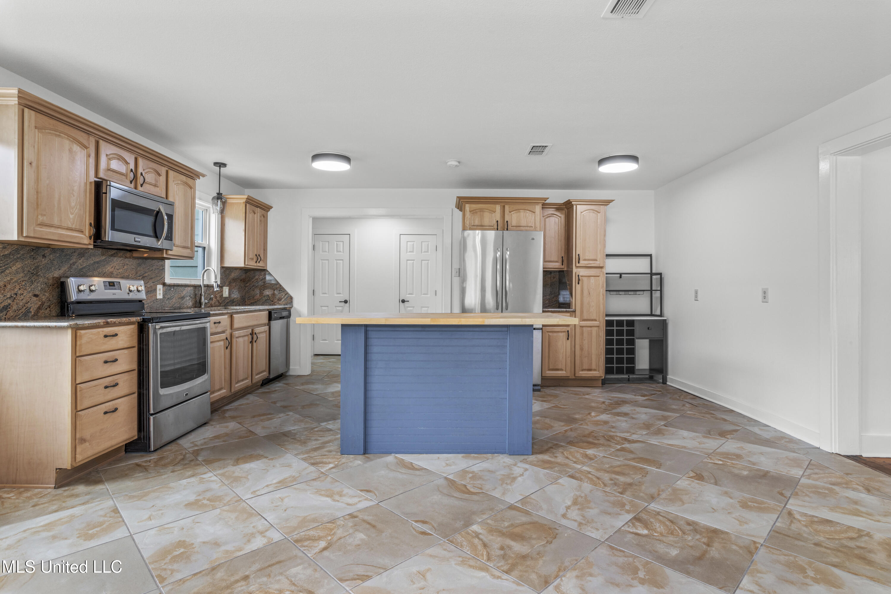1632 2nd Street Property Photo 78