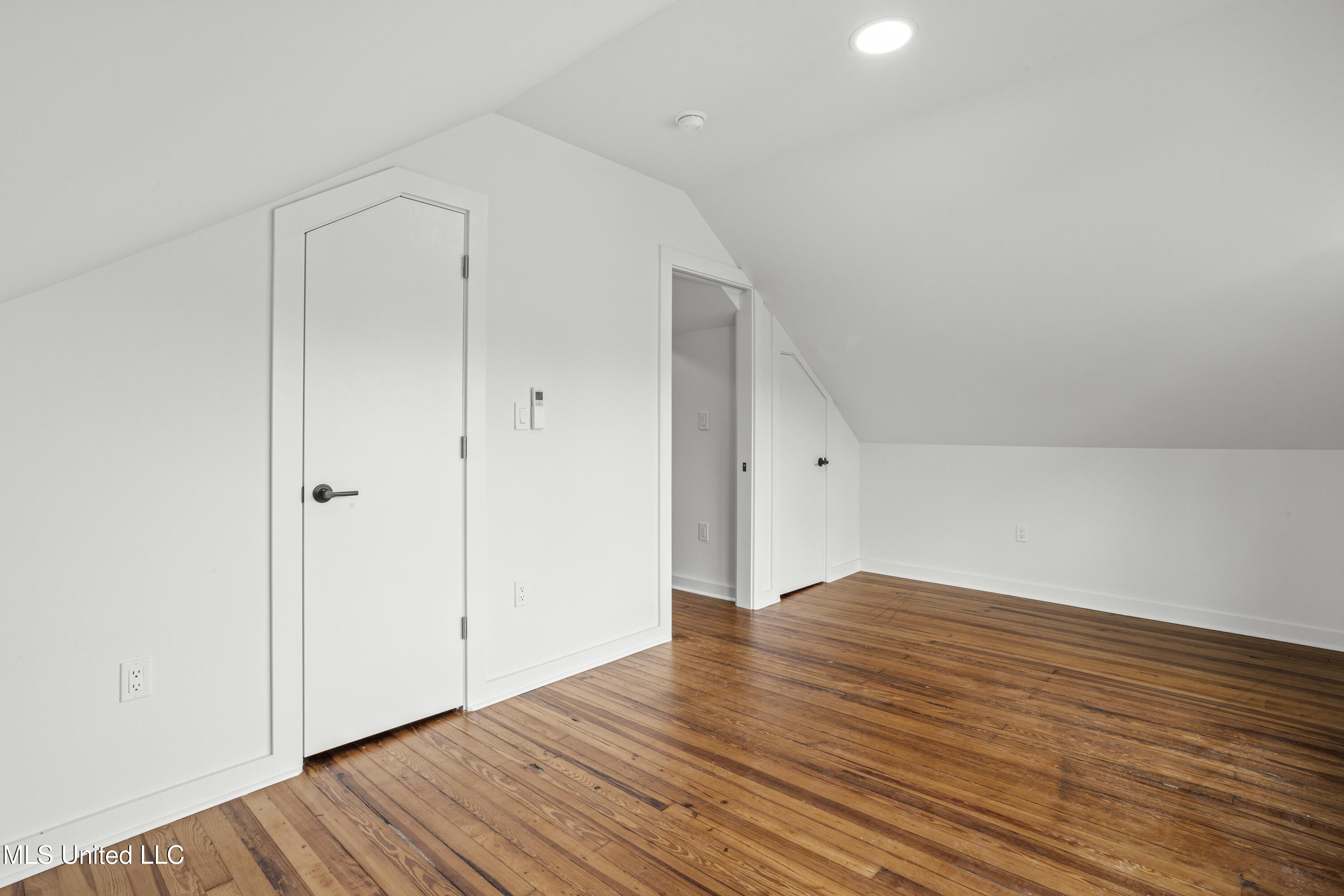 1632 2nd Street Property Photo 80
