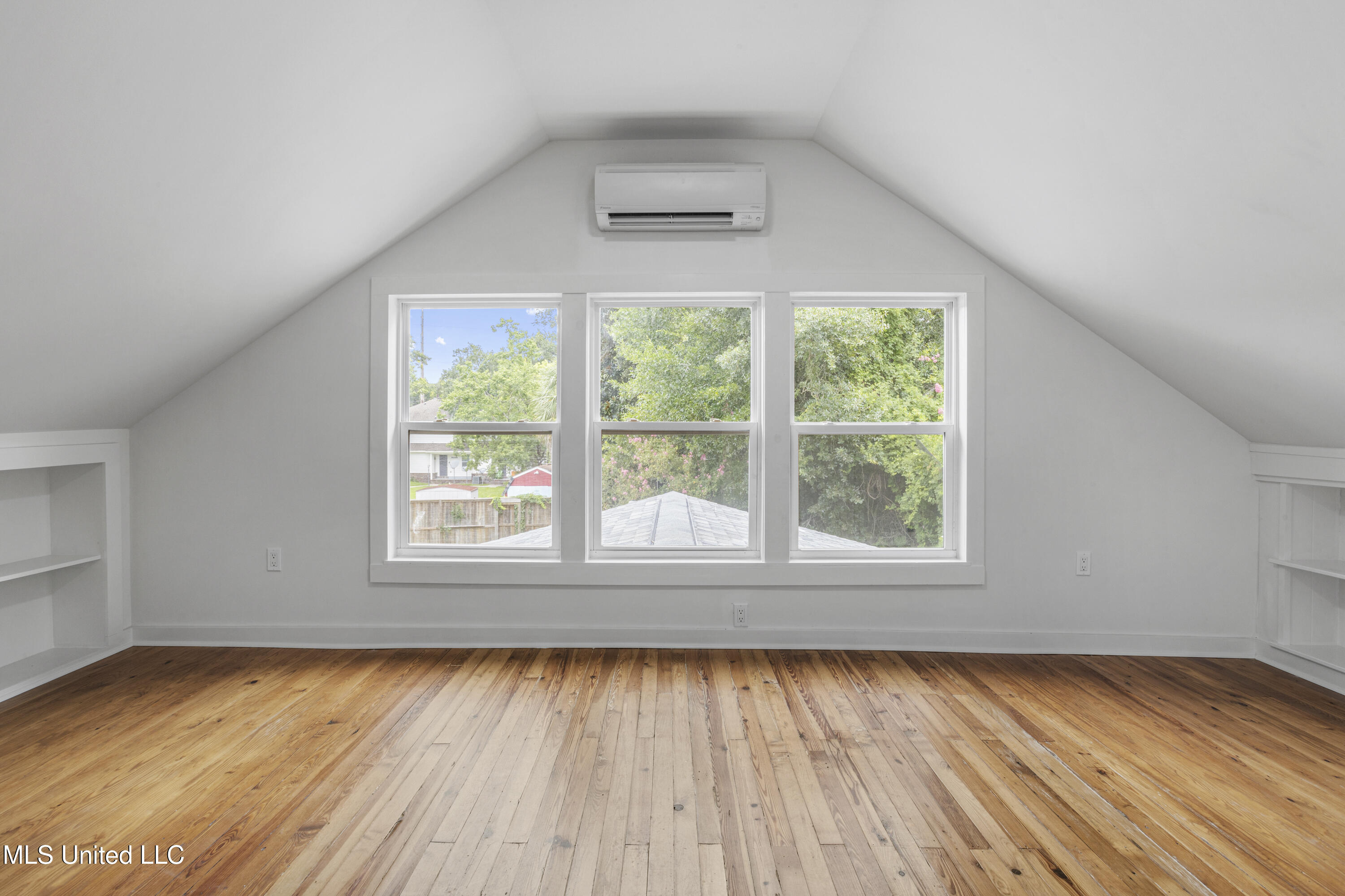 1632 2nd Street Property Photo 87