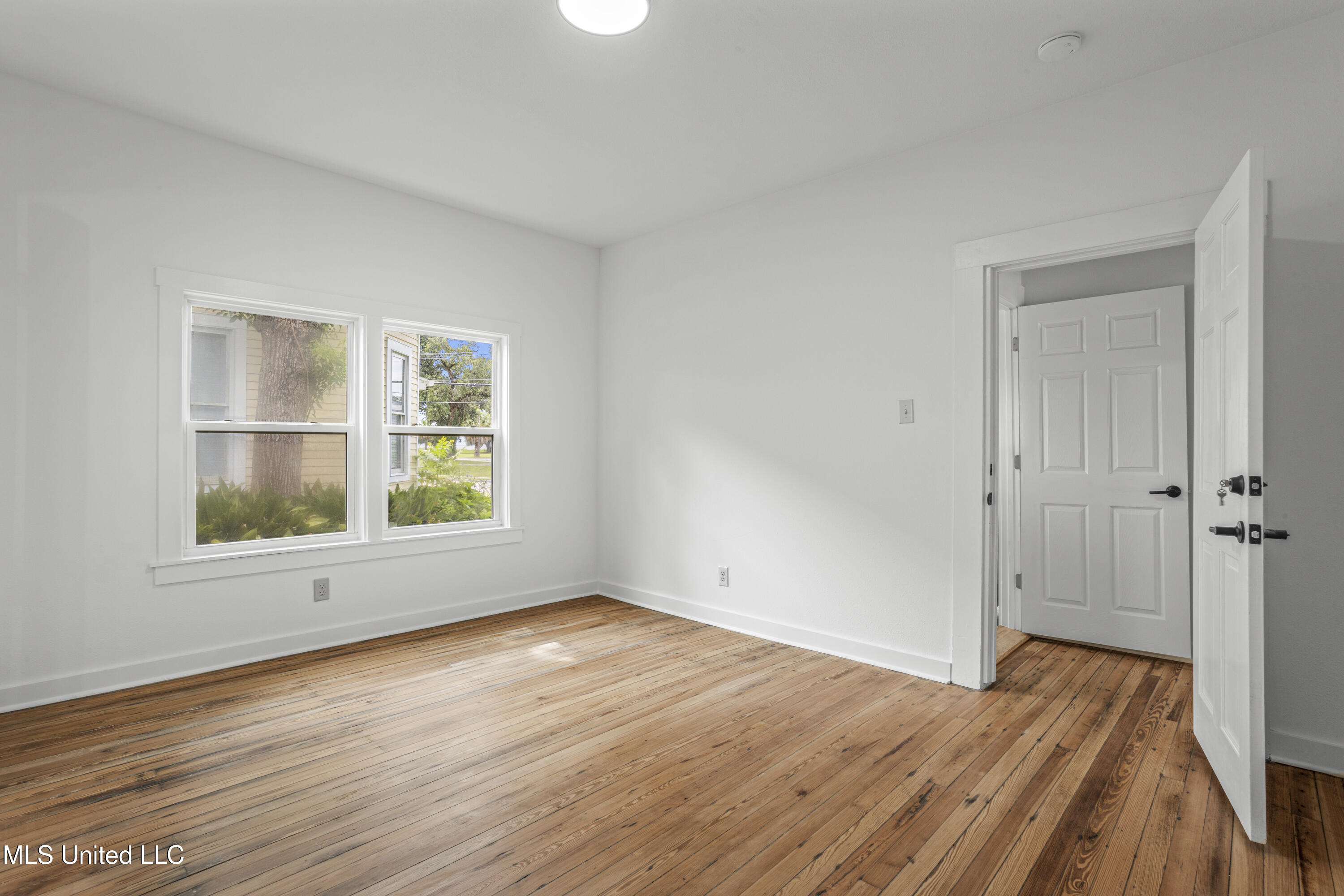 1632 2nd Street Property Photo 92