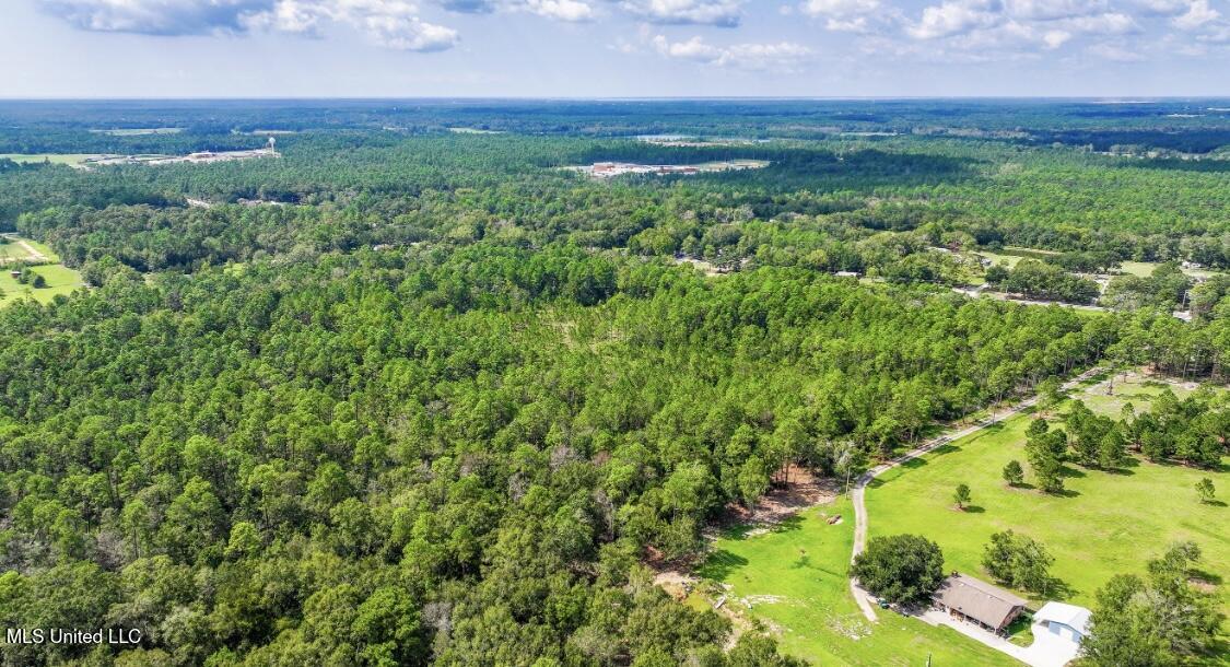 11178 County Farm Rd Road Property Photo 7