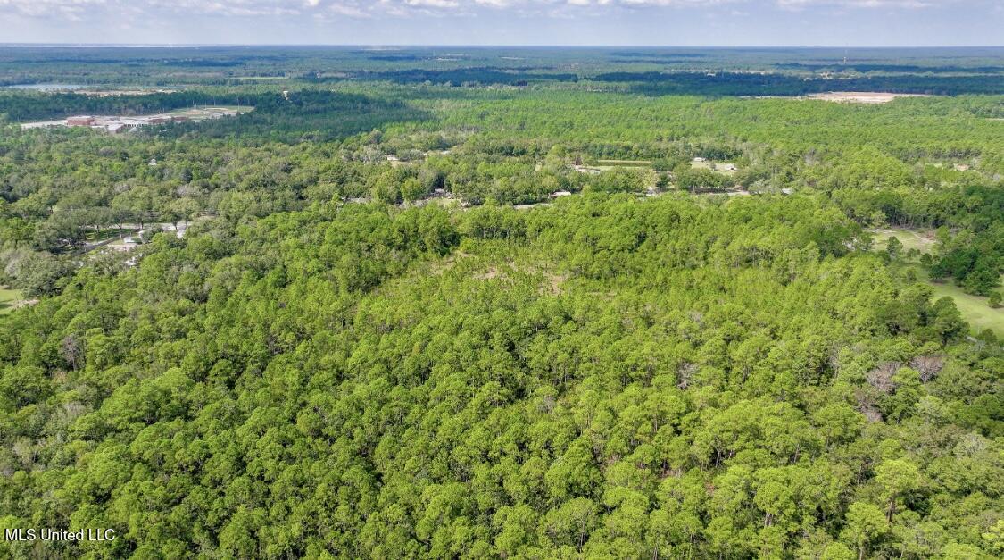 11178 County Farm Rd Road Property Photo 10