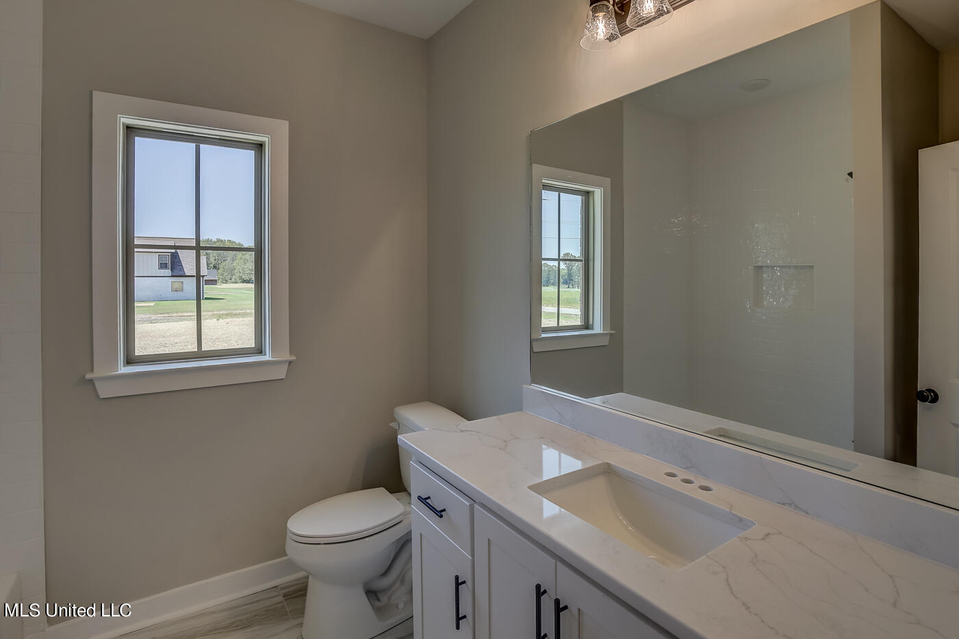 1528 Tributary Drive Property Photo 16