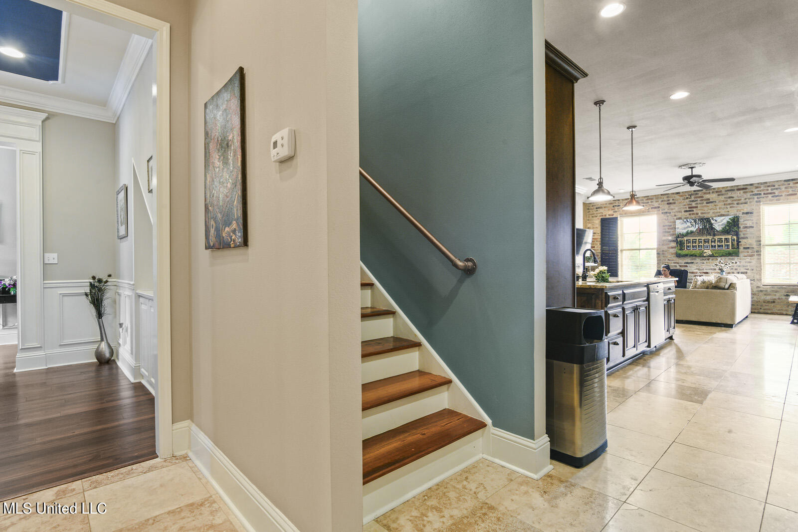 15145 Dixie Oaks Drive Property Photo 14
