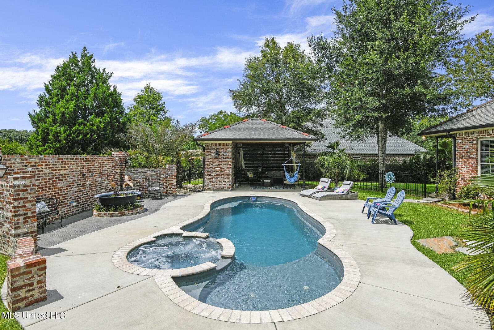 15145 Dixie Oaks Drive Property Photo 32