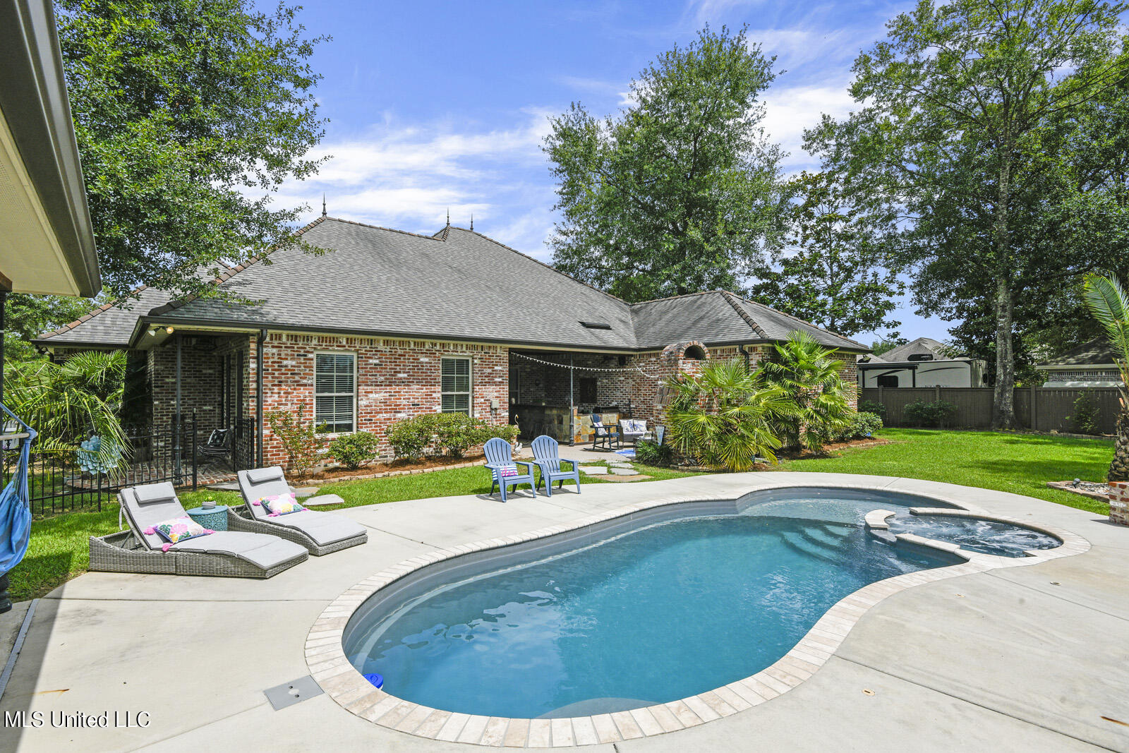 15145 Dixie Oaks Drive Property Photo 33
