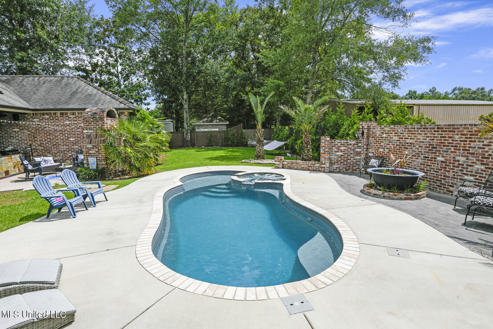 15145 Dixie Oaks Drive Property Photo 34